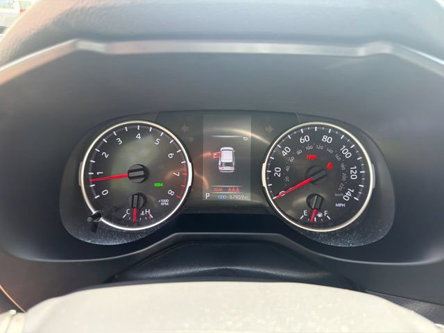Used 2020 Toyota RAV4 XLE Premium AWD/4WD image 27
