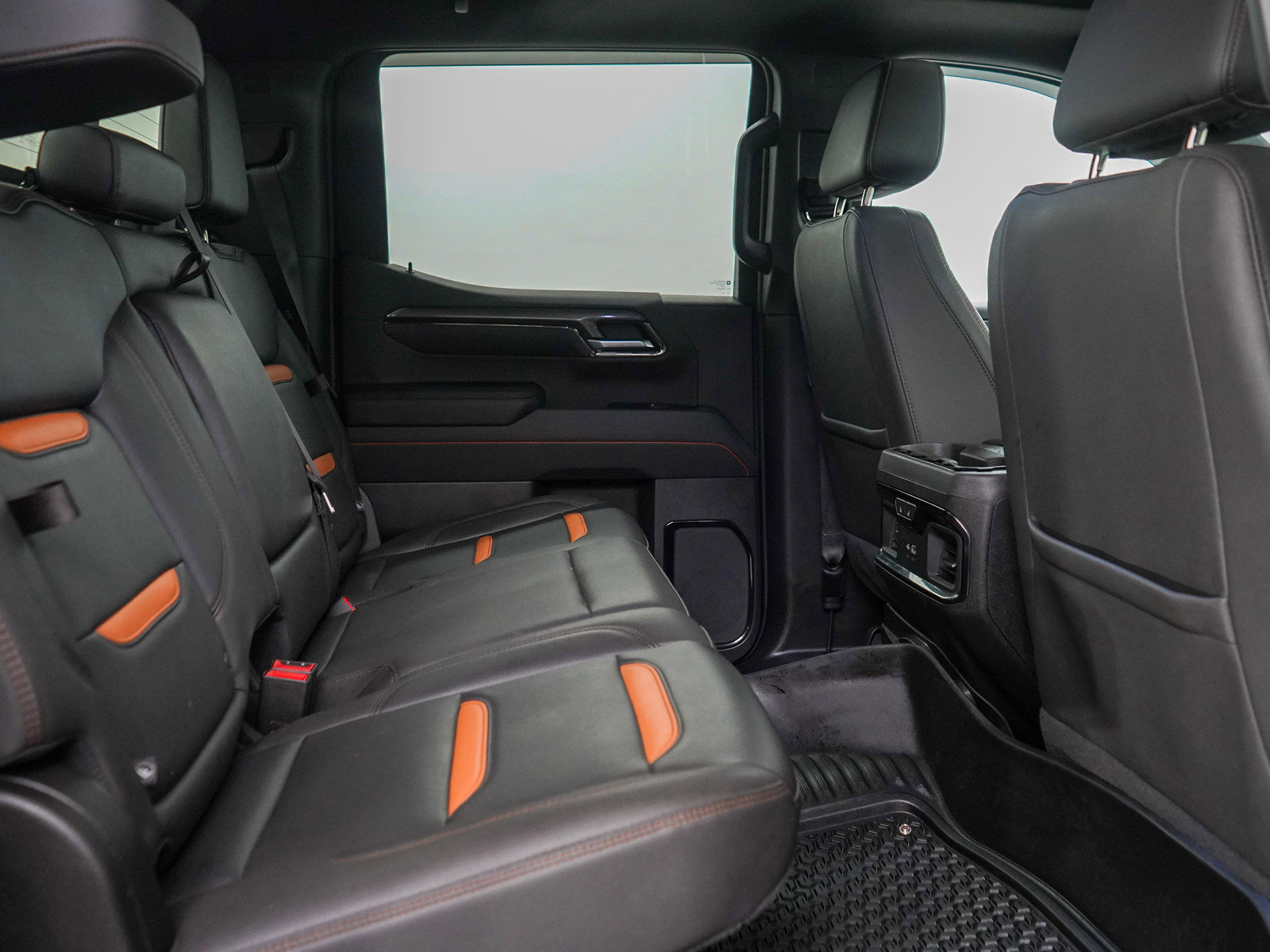 Used 2022 GMC Sierra 1500 AT4 w/ AT4 Preferred Package image 13