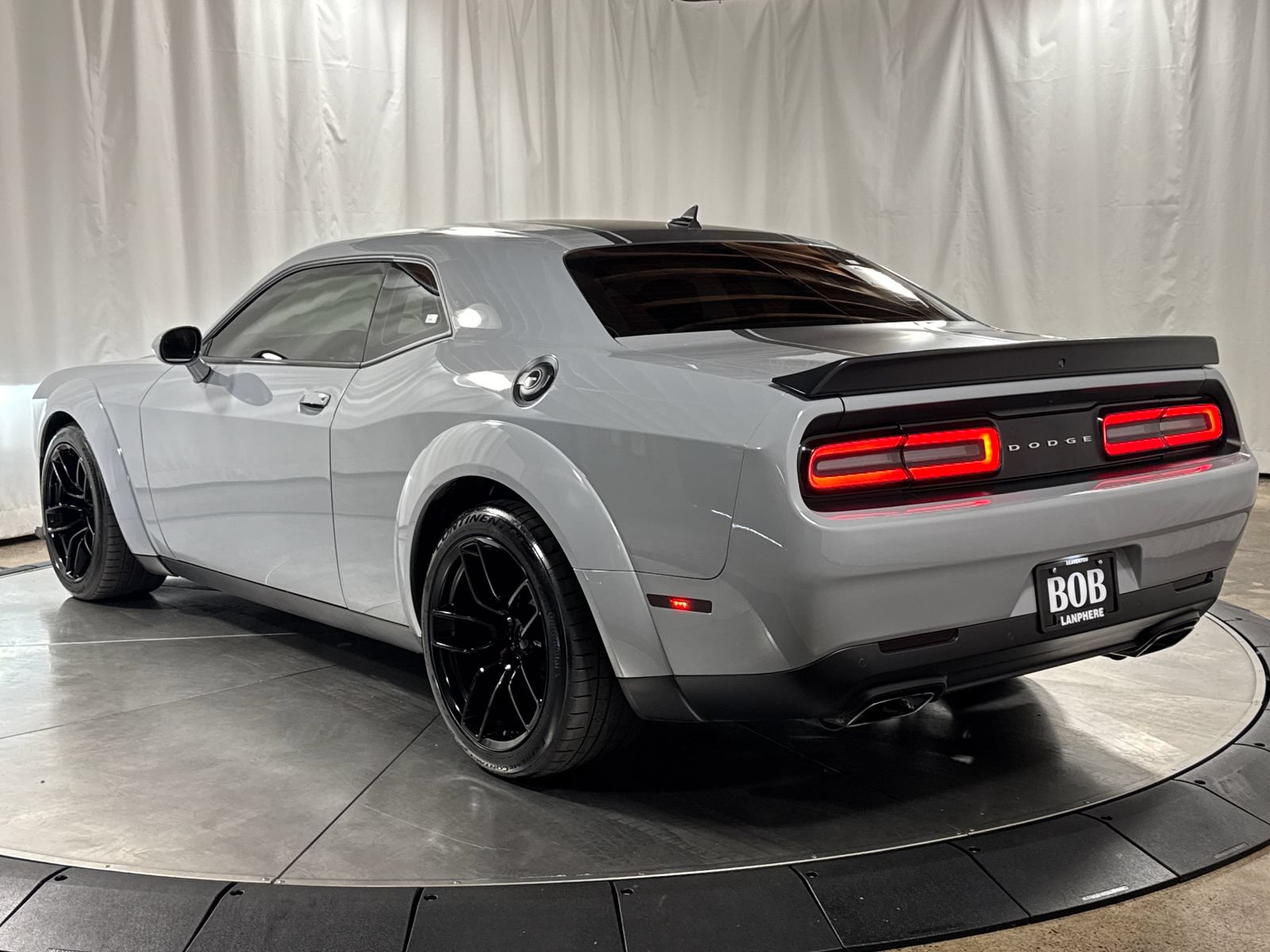 Used 2022 Dodge Challenger R/T Scat Pack RWD image 9
