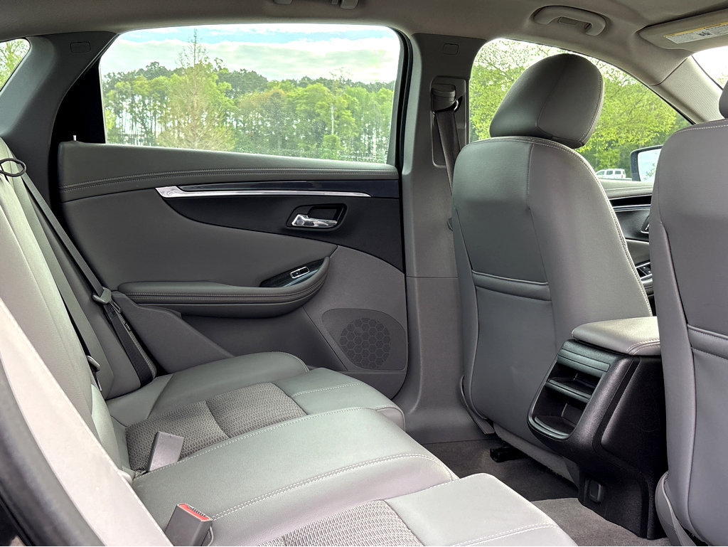 Used 2019 Chevrolet Impala LS image 9