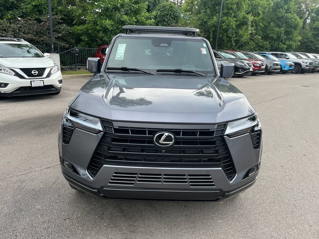 Used 2025 Lexus GX 550 w/ Accessory Package (2T) AWD/4WD image 8