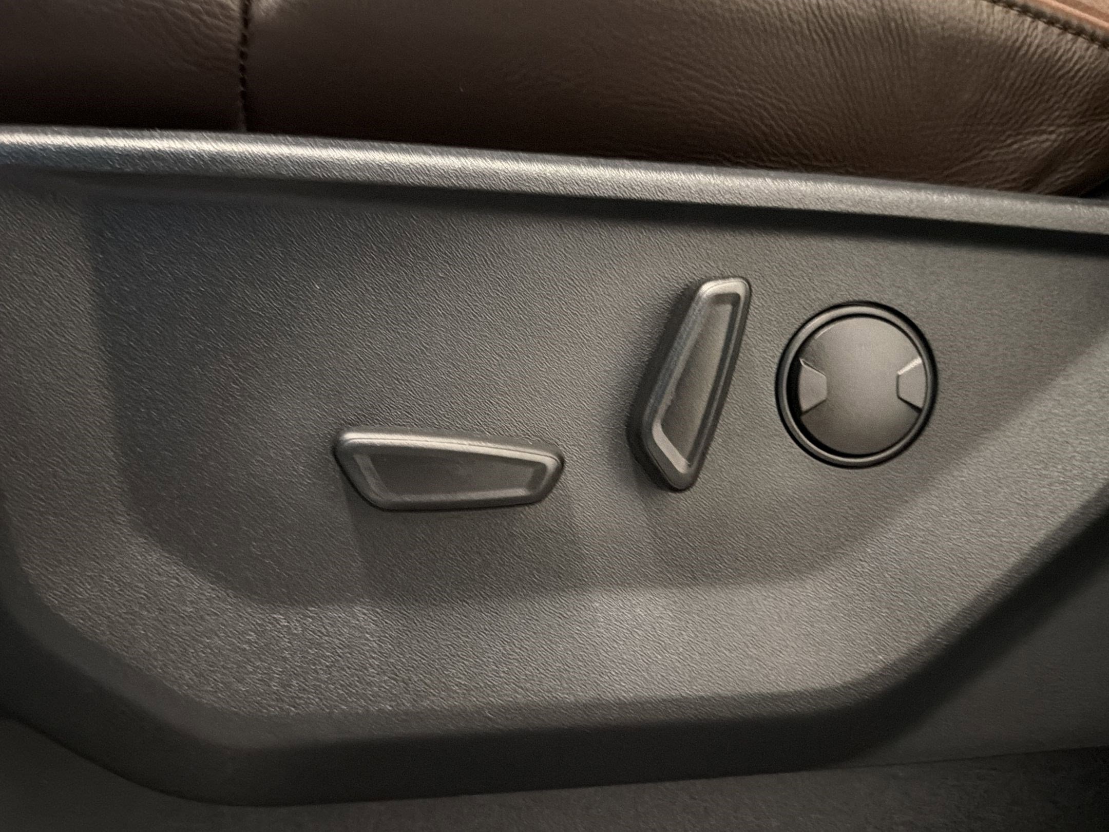 Used 2025 Ford Expedition King Ranch image 13