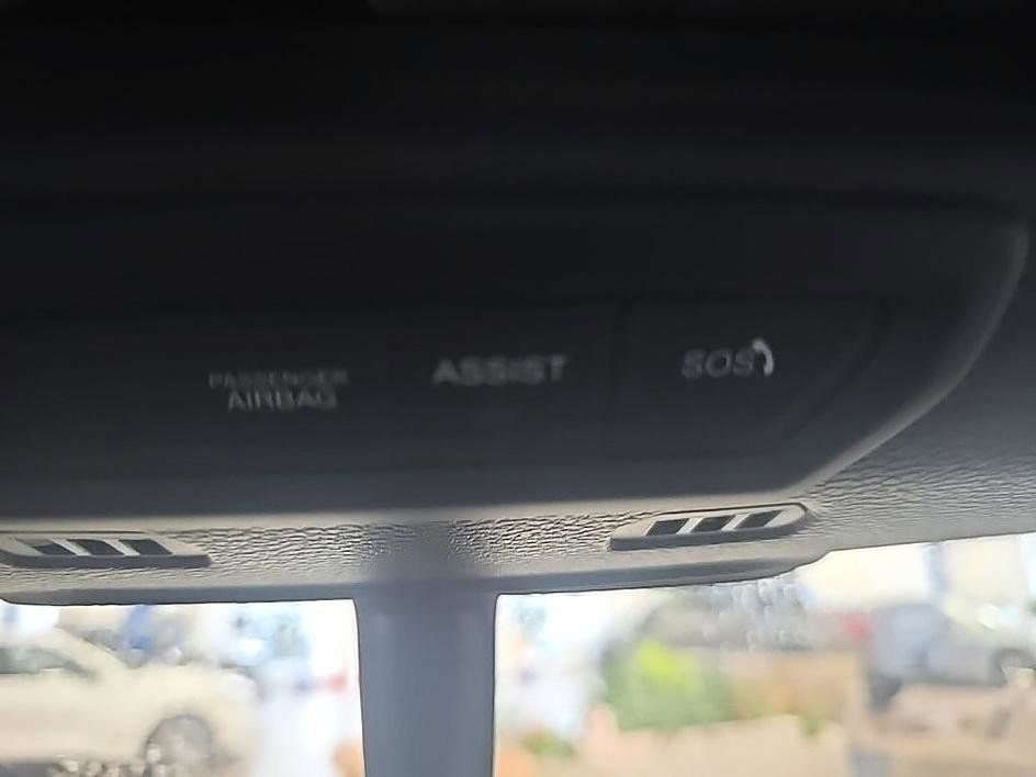 Used 2022 Jeep Wrangler Unlimited Sport image 23