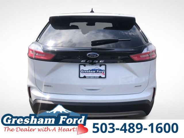 Certified 2024 Ford Edge SEL w/ Convenience Package AWD/4WD image 8