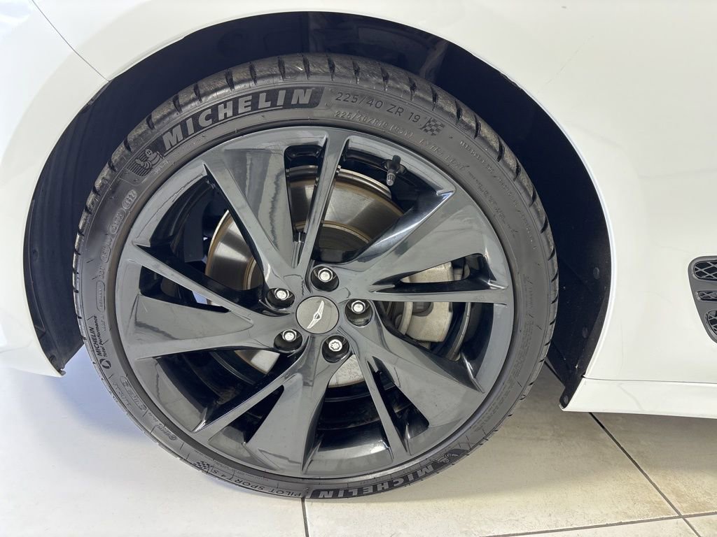 Used 2023 Genesis G70 3.3T w/ Sport Advanced Package image 9