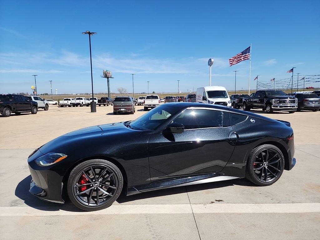 Used 2024 Nissan Z Performance w/ Floor Mat Package image 6
