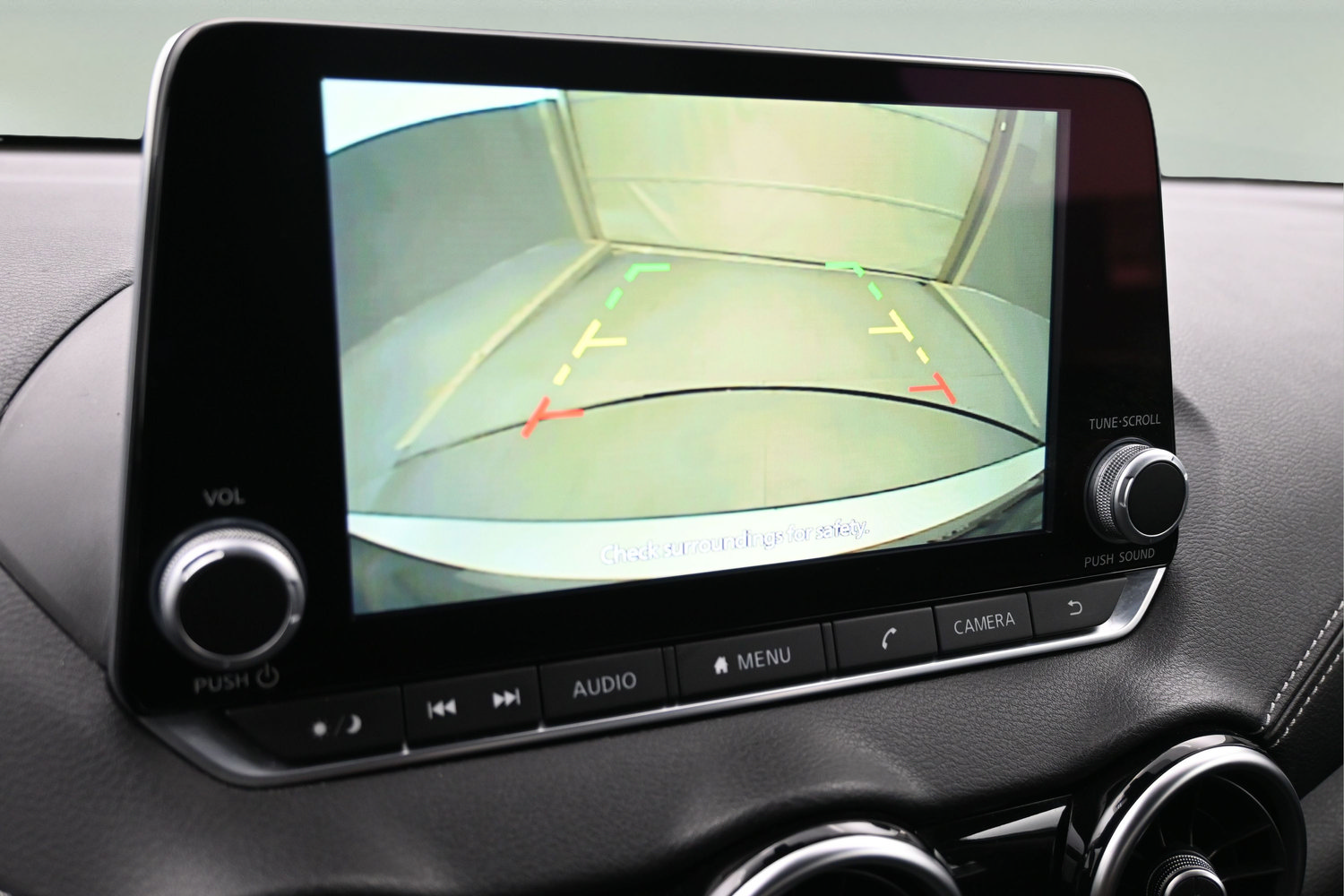 Used 2024 Nissan Sentra SV FWD image 19