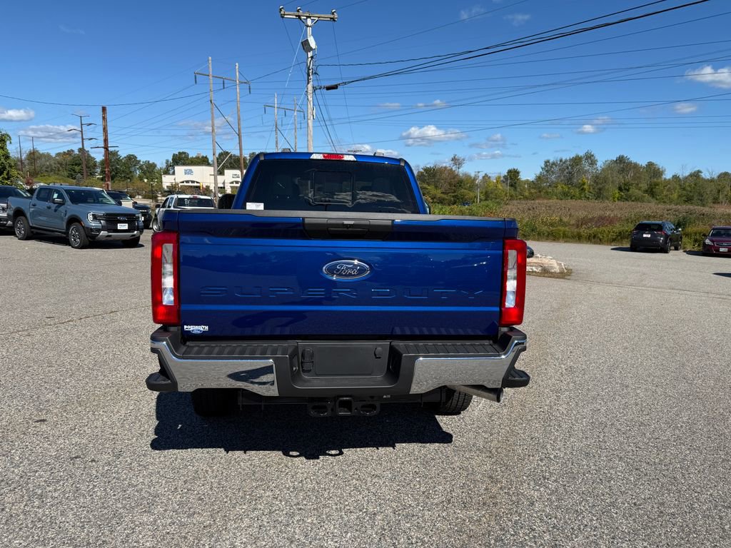 New 2026 Ford F250 XL w/ FX4 Off-Road Package image 19