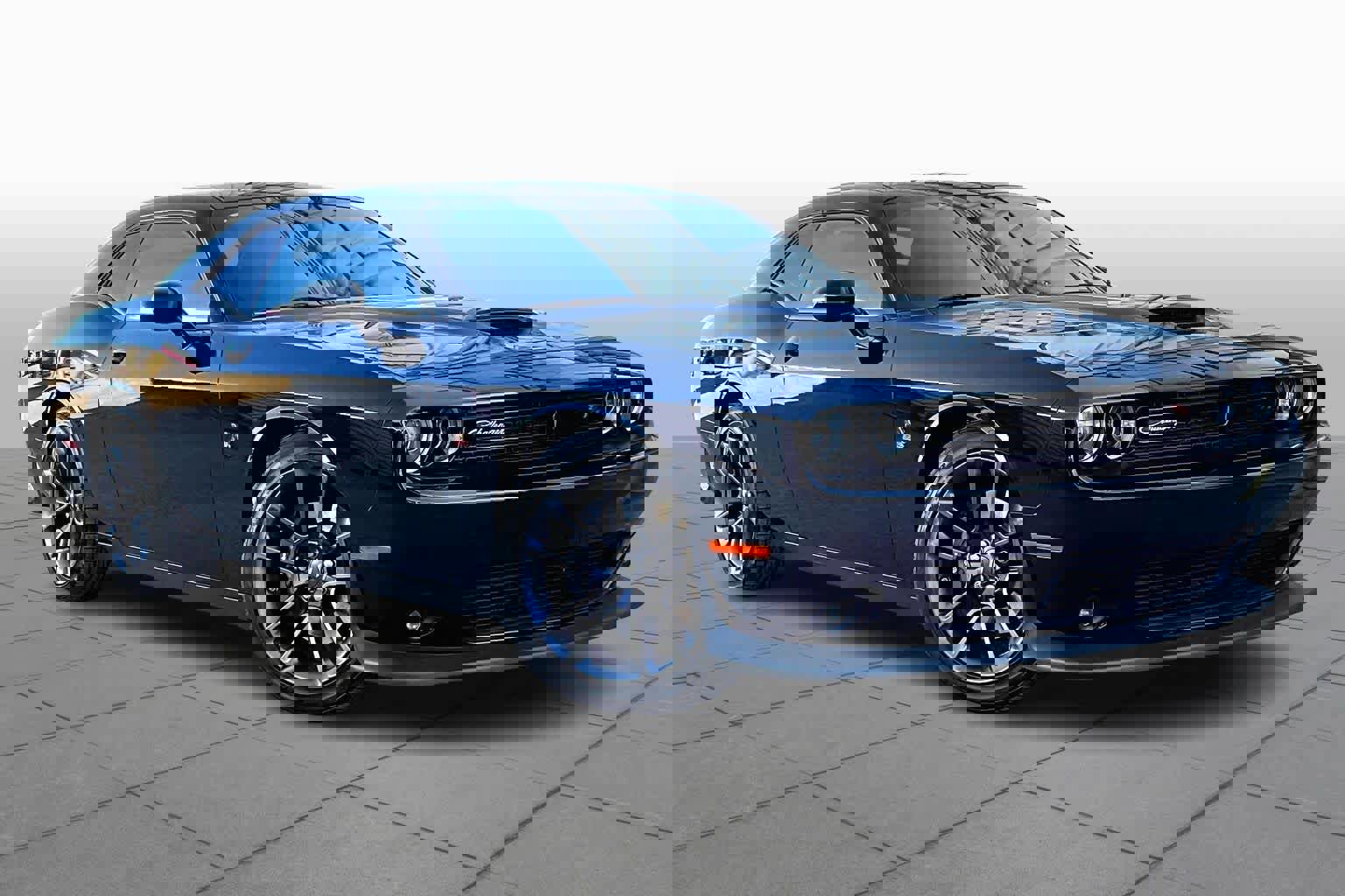 Used 2023 Dodge Challenger R/T Scat Pack image 2