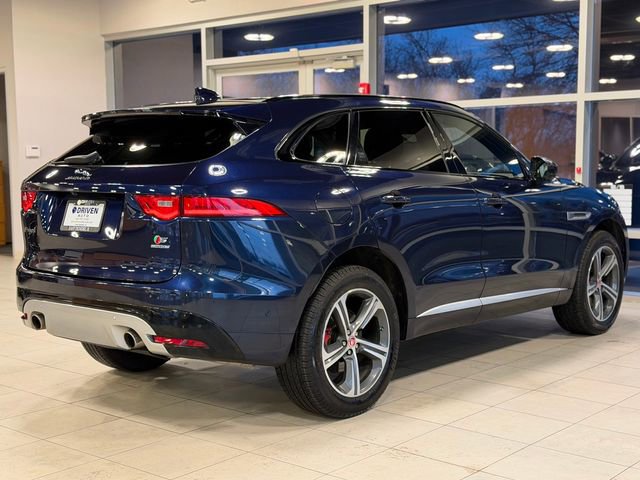 Used 2018 Jaguar F-PACE S image 13