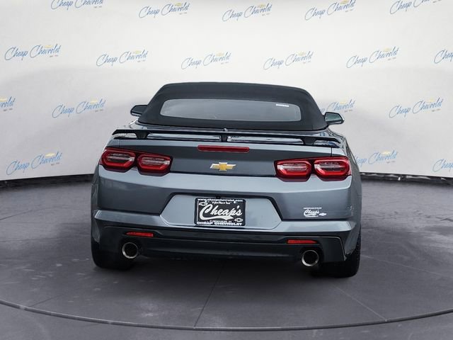 Used 2021 Chevrolet Camaro LT RWD image 4