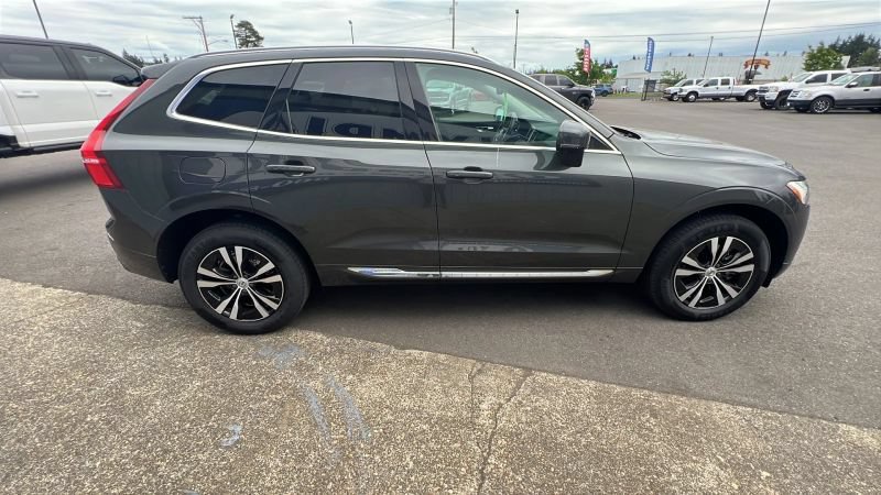 Used 2021 Volvo XC60 T8 Inscription Expression AWD/4WD image 4