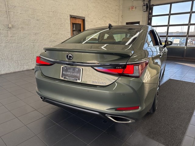 New 2025 Lexus ES 350 Ultra Luxury image 7