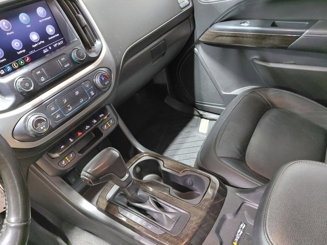 Certified 2020 GMC Canyon SLT w/ Driver Alert Package image 31