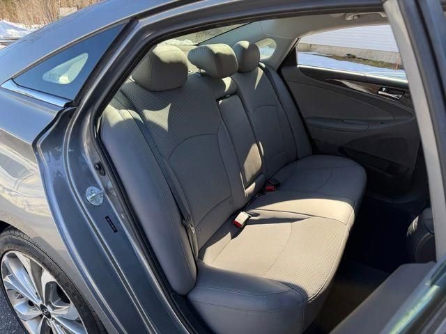 Used 2014 Hyundai Sonata SE image 14