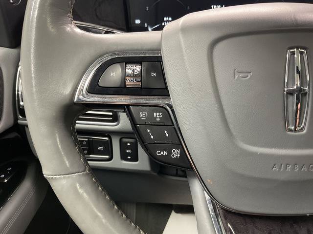 Used 2019 Lincoln Navigator L Reserve AWD/4WD image 20