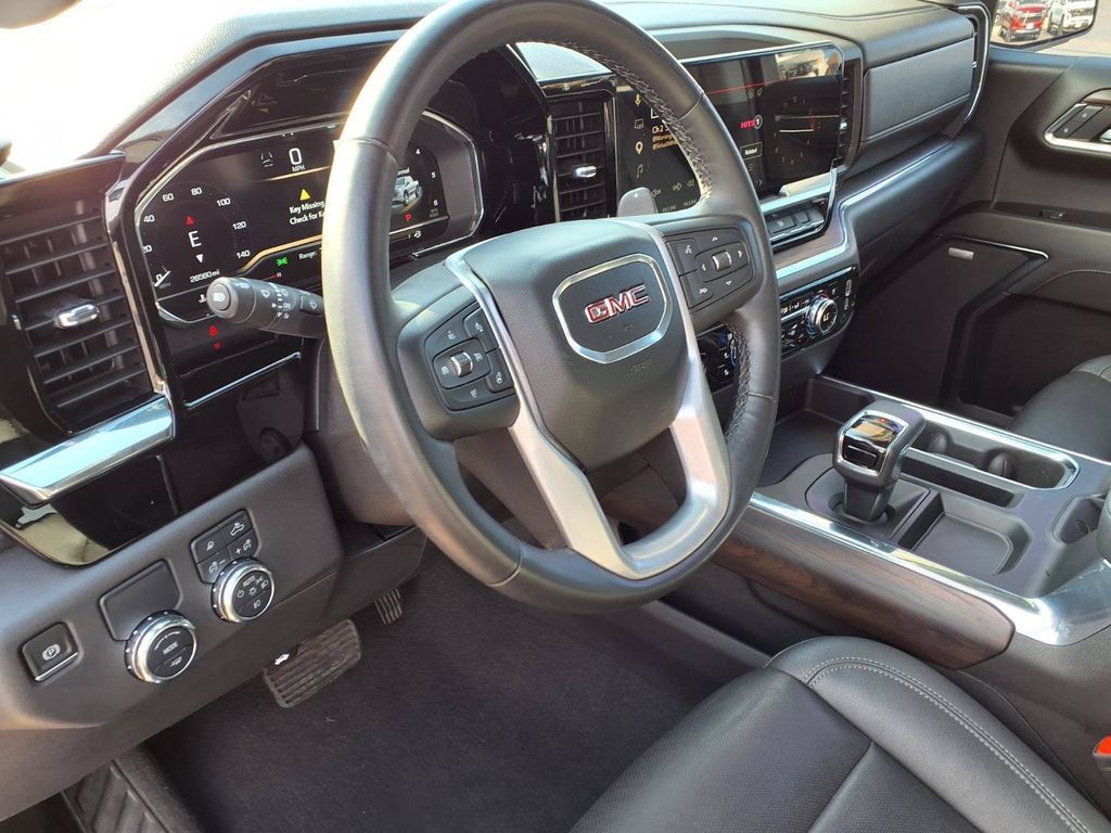 Used 2023 GMC Sierra 1500 SLT RWD image 16