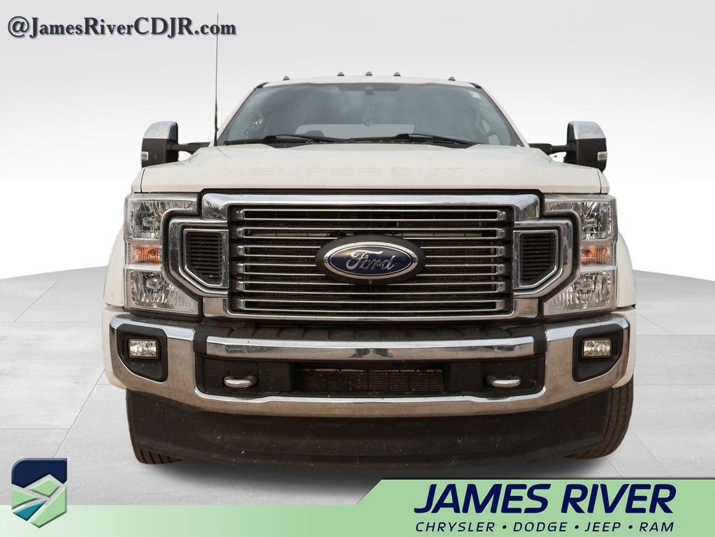 Used 2022 Ford F450 XLT w/ XLT Premium Package image 3