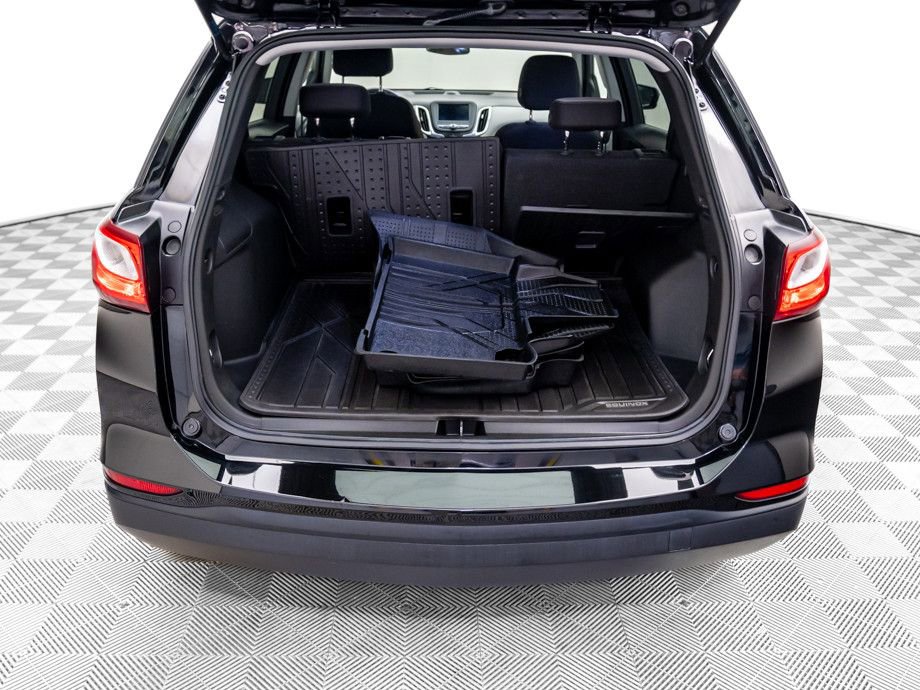 Used 2020 Chevrolet Equinox LS w/ LS Convenience Package image 29