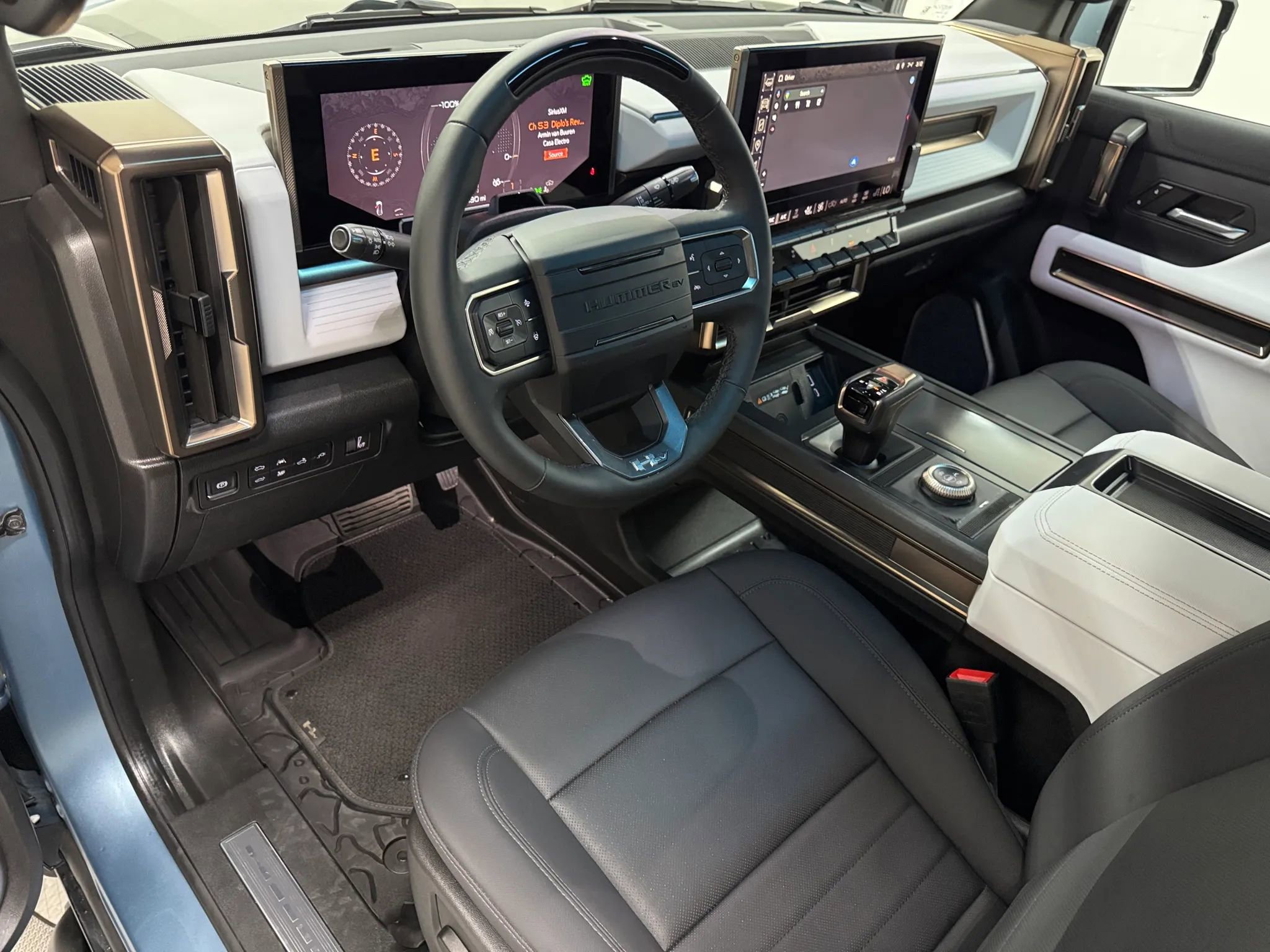 Used 2024 GMC Hummer EV 3X w/ Omega Edition image 9