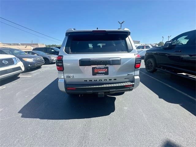 Used 2025 Toyota 4Runner TRD Off-Road image 16