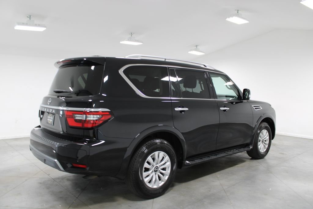 Used 2024 Nissan Armada SV image 9