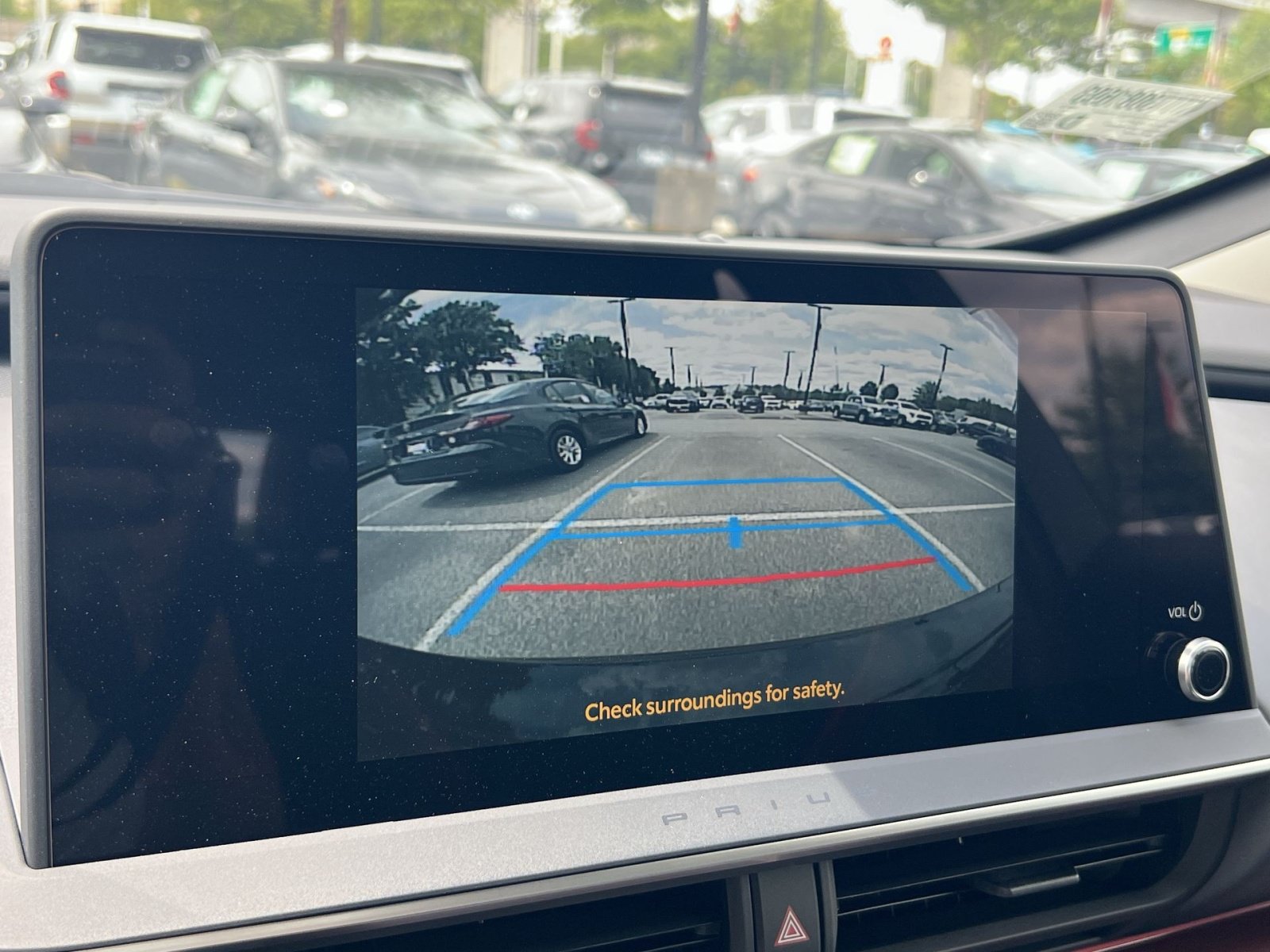 New 2026 Toyota Prius Plug-In Hybrid FWD image 14