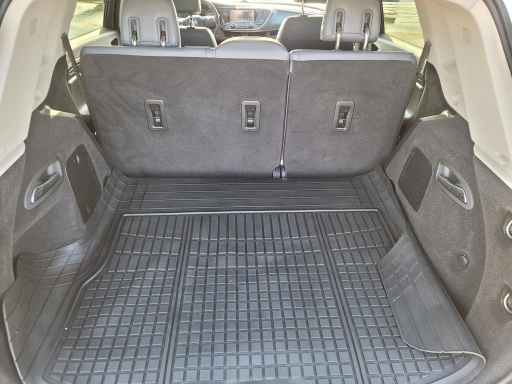 Used 2020 Buick Envision Essence image 13