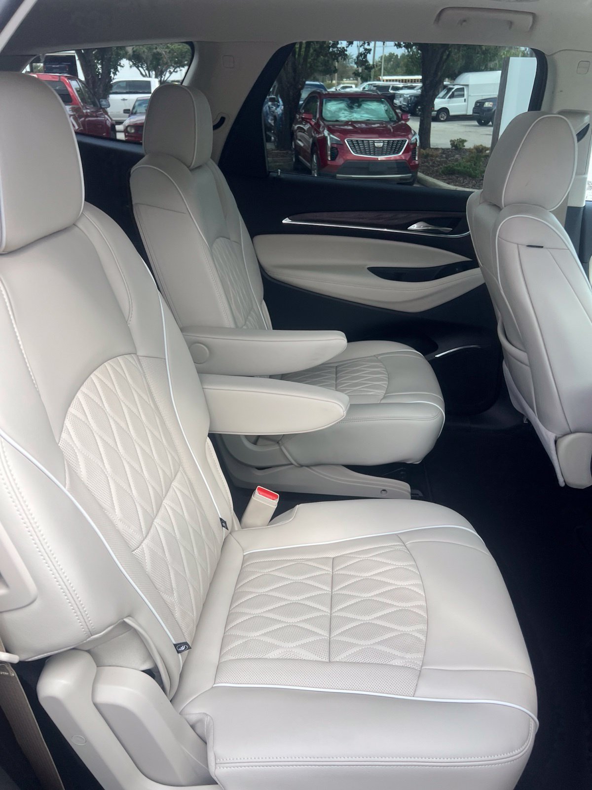 Used 2024 Buick Enclave Avenir w/ Avenir Technology Package FWD image 13