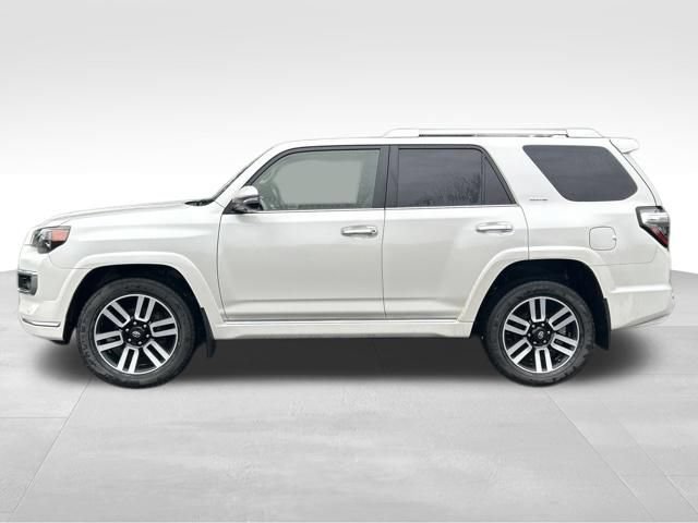 Certified 2023 Toyota 4Runner Limited AWD/4WD image 3