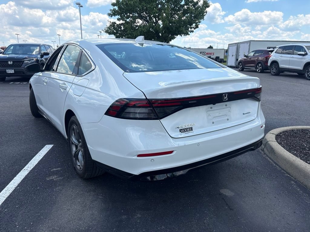 Used 2023 Honda Accord EX-L image 8