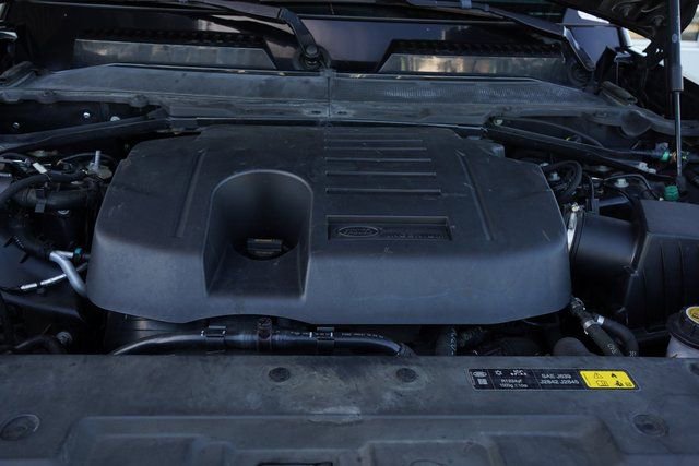 Used 2022 Land Rover Defender 110 X image 26