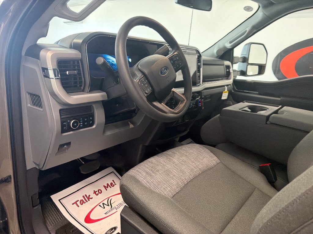 New 2027 Ford F350 XLT w/ XLT Premium Package AWD/4WD image 12