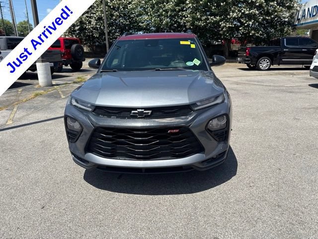 Used 2022 Chevrolet TrailBlazer RS w/ Sun and Liftgate Package FWD image 8