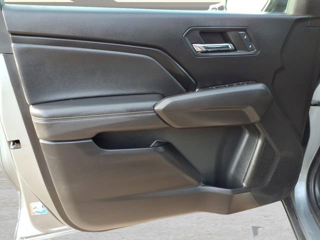 Used 2023 Chevrolet Colorado LT w/ LT Convenience Package II AWD/4WD image 14
