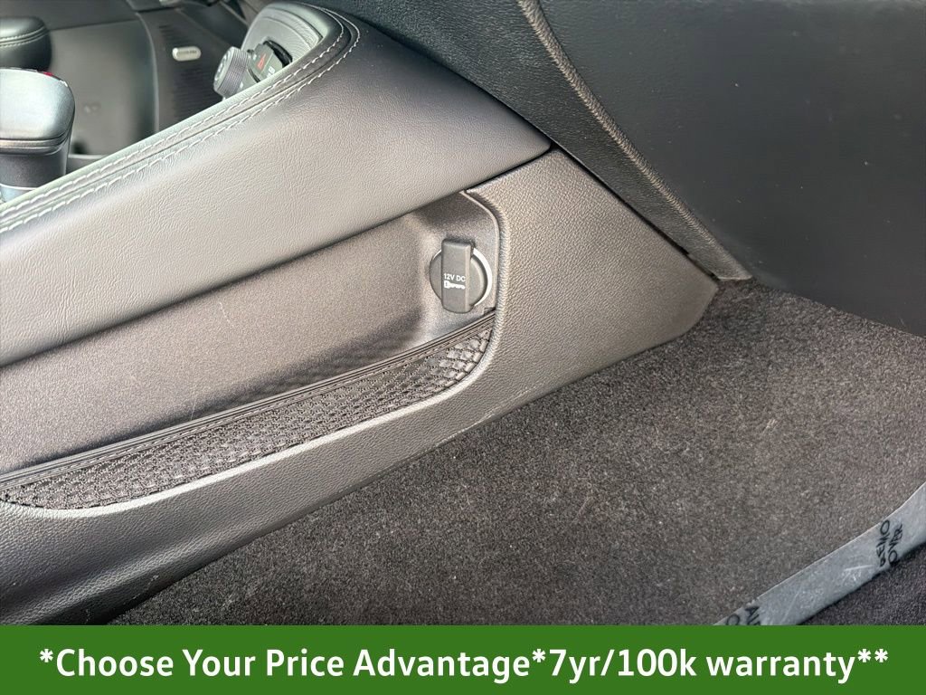 Certified 2023 Dodge Challenger SXT w/ Blacktop Package image 21