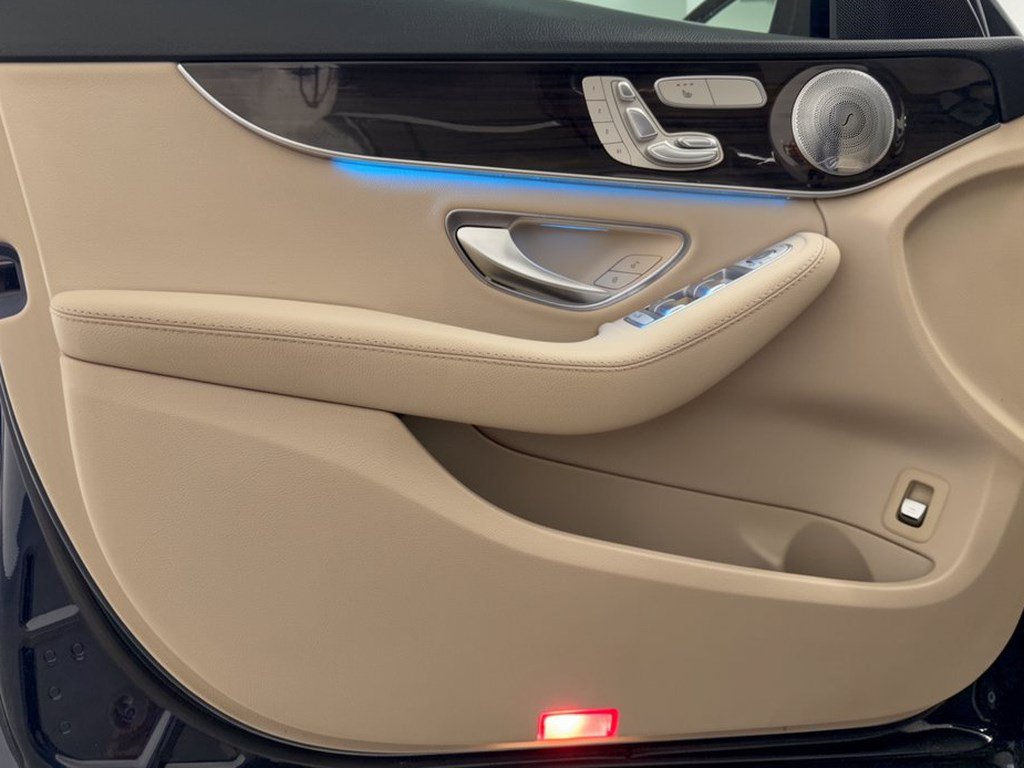 Certified 2017 Mercedes-Benz C 300 Sedan image 14