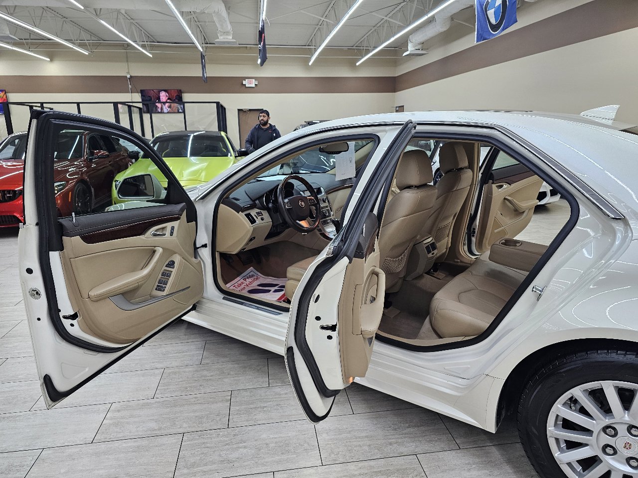 Used 2010 Cadillac CTS Luxury image 14