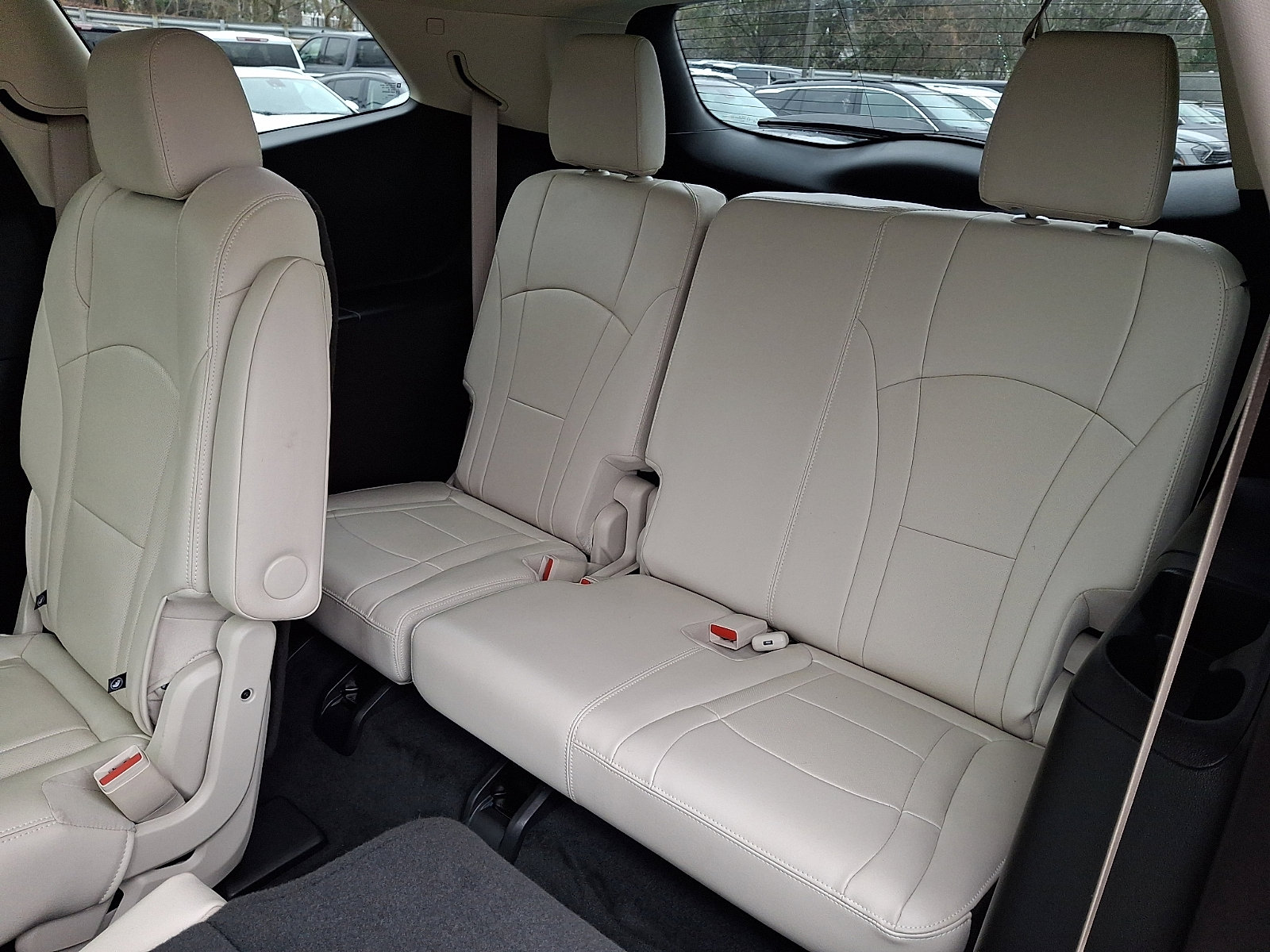 Used 2023 Buick Enclave Essence w/ Experience Buick Package image 11