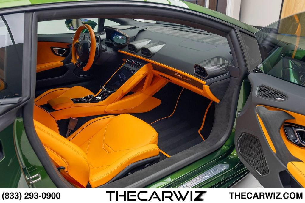 Used 2024 Lamborghini Huracan Tecnica RWD image 91