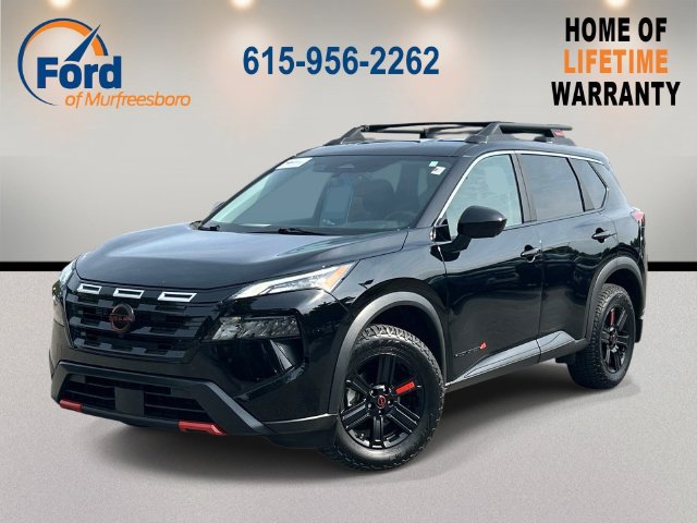 Used 2025 Nissan Rogue SV AWD/4WD image 1