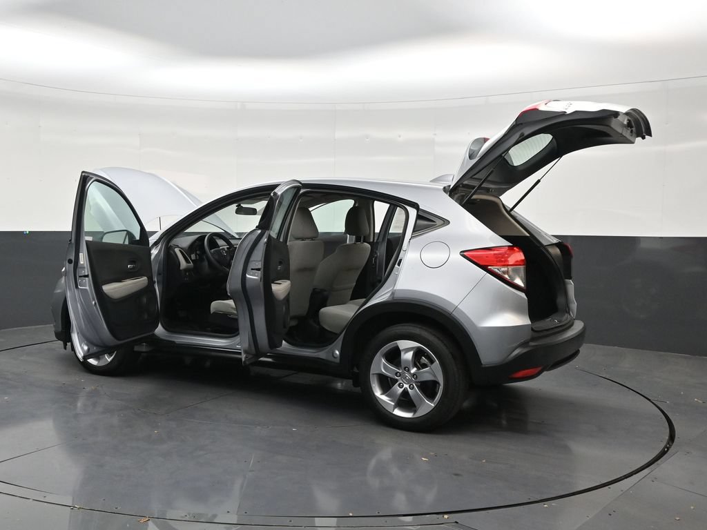 Used 2022 Honda HR-V LX image 31