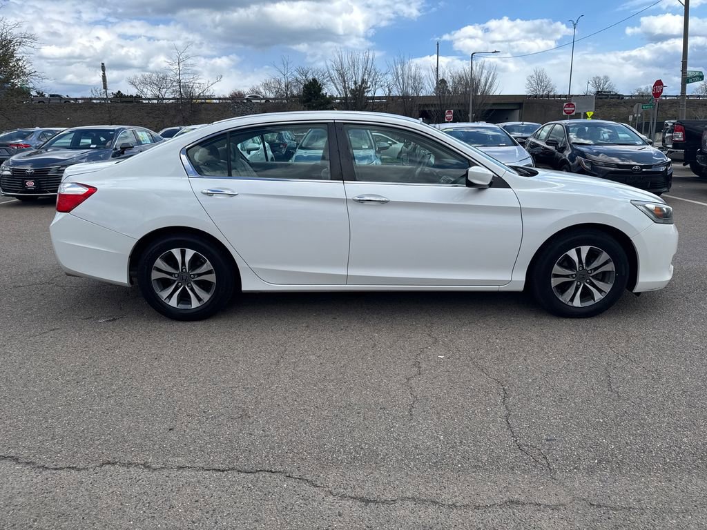 Used 2013 Honda Accord LX image 8