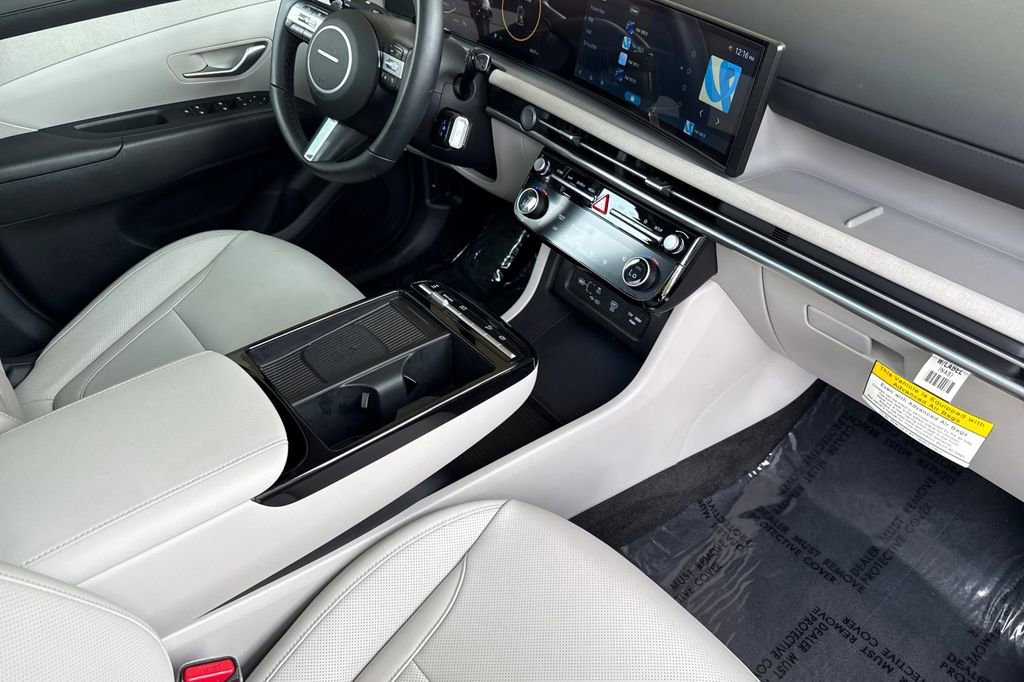 Used 2025 Hyundai Tucson SEL image 13