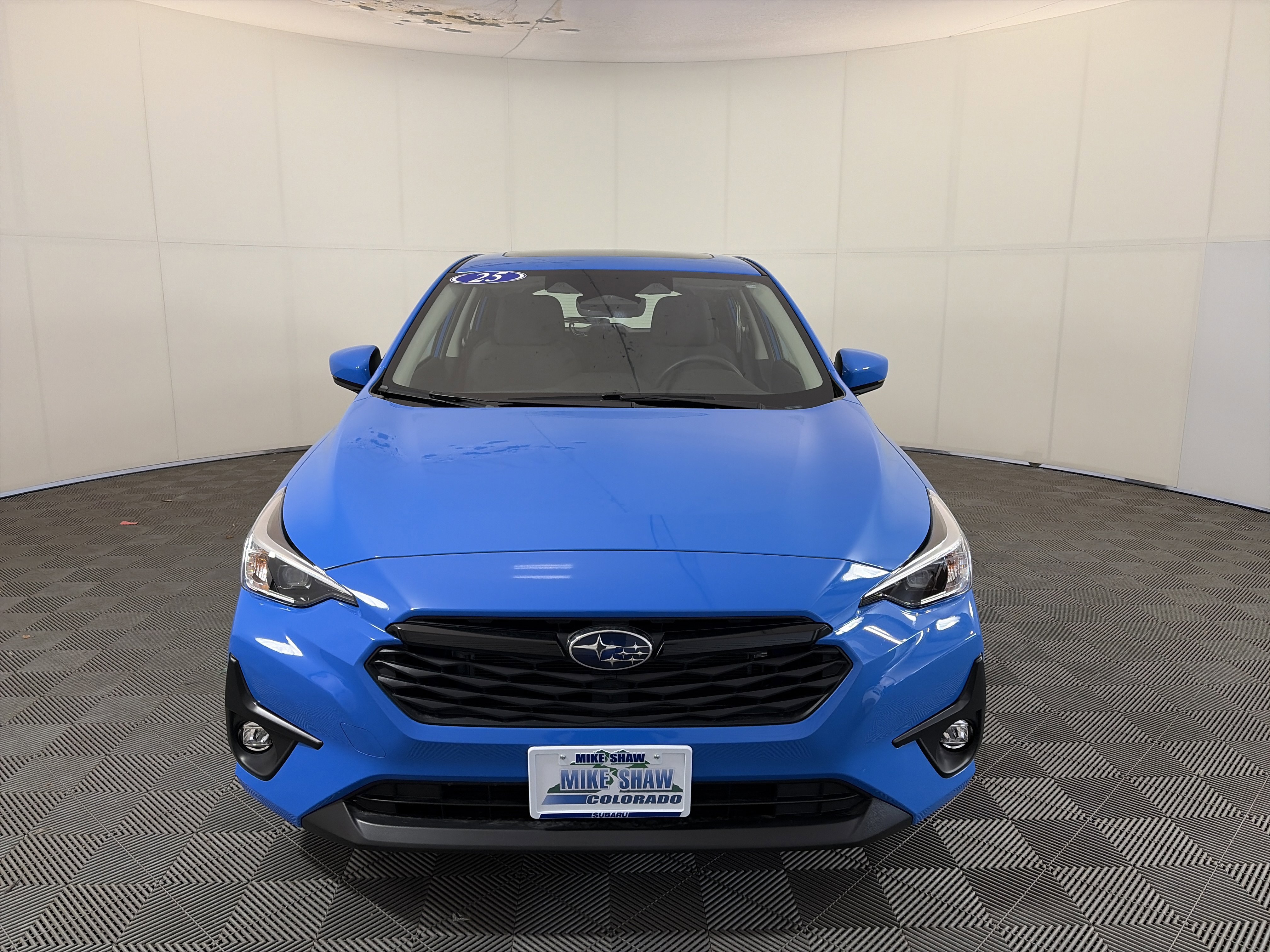 Used 2025 Subaru Impreza 2.0i Sport image 2