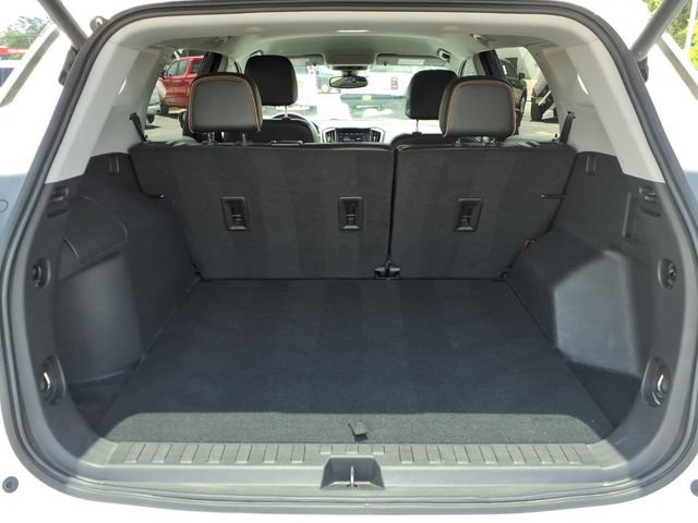Used 2024 GMC Terrain AT4 w/ Tech Package AWD/4WD image 13