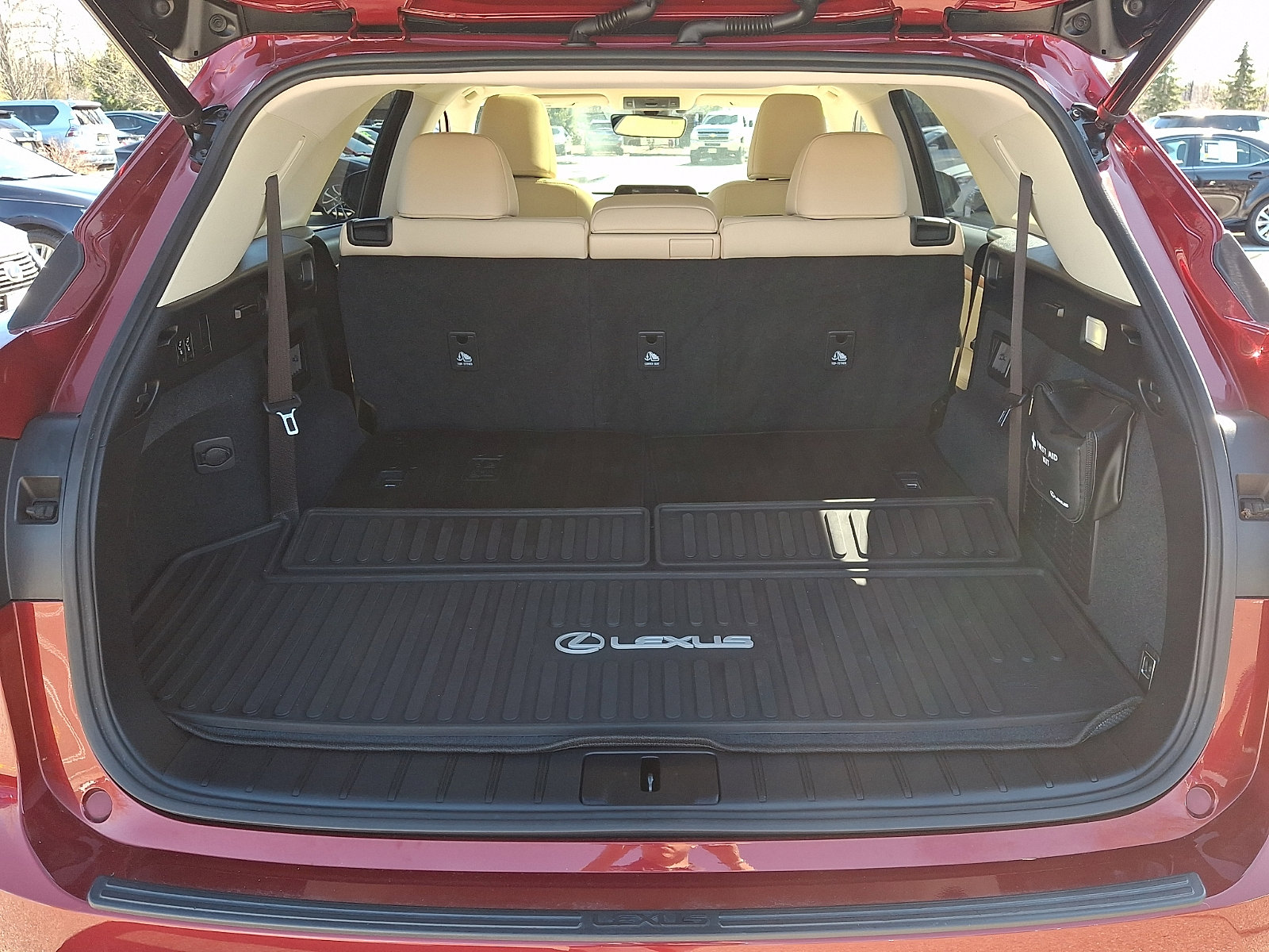 Certified 2021 Lexus RX 350L Premium w/ Premium Package image 30