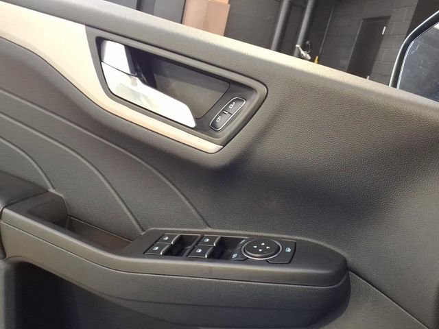 Used 2021 Ford Escape SEL image 28