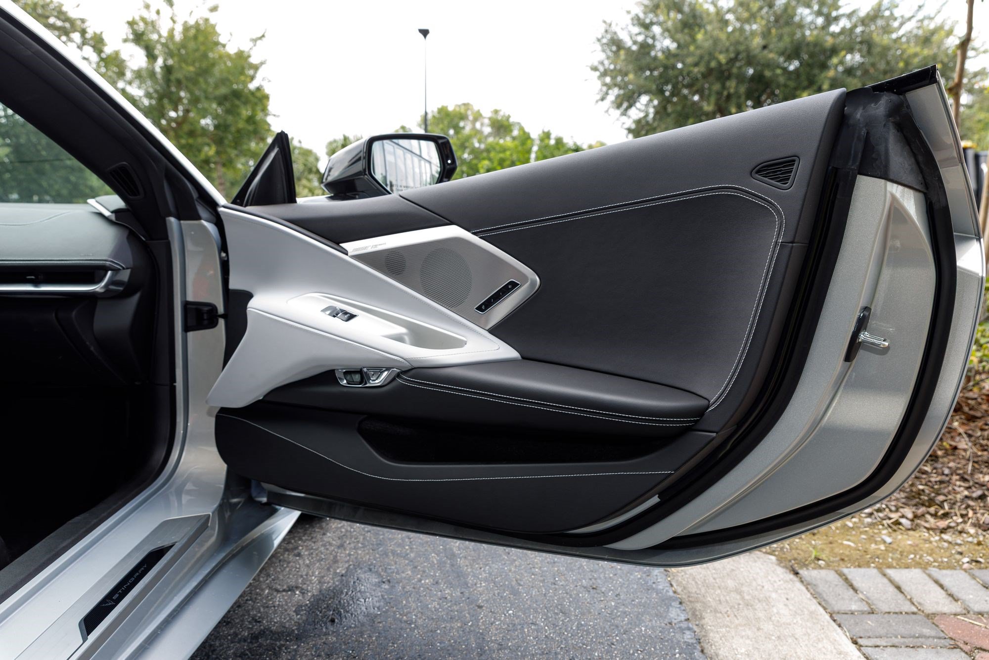 Used 2021 Chevrolet Corvette Stingray Preferred Cpe w/ Z51 Performance Package RWD image 14