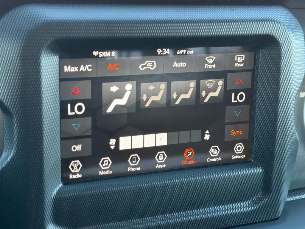 Used 2021 Jeep Wrangler Unlimited Sahara image 23